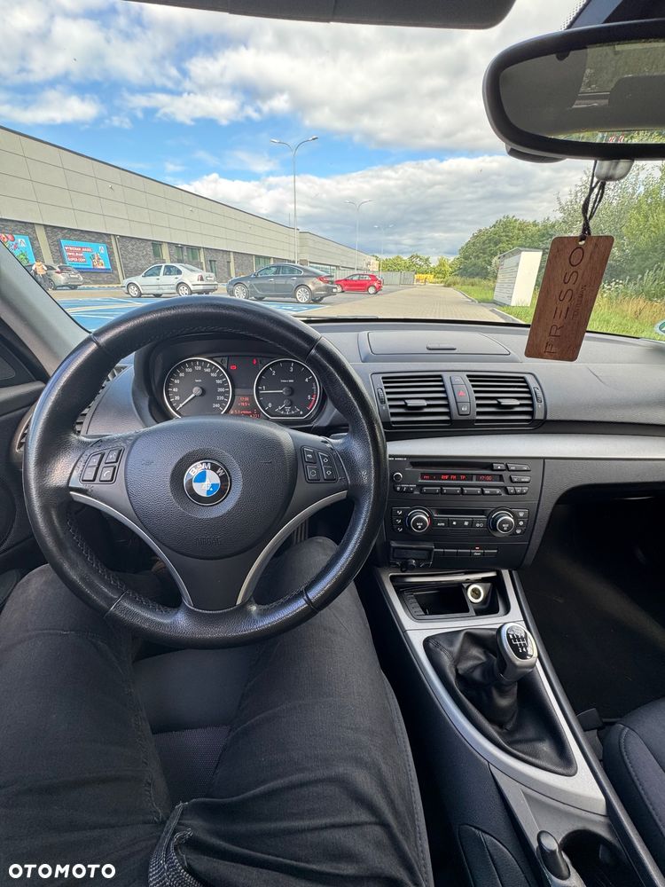 BMW Seria 1 118d DPF Edition Lifestyle - 11