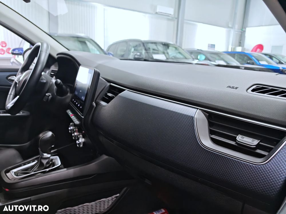 Renault Arkana E-TECH 145 Evolution - 11