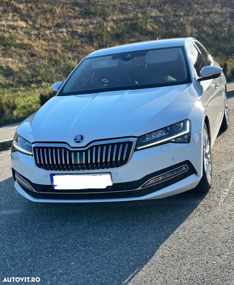 Skoda Superb 2.0 TDI 4x4 DSG Style - 8