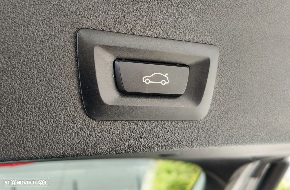 BMW 118 i Line Sport Auto - 30