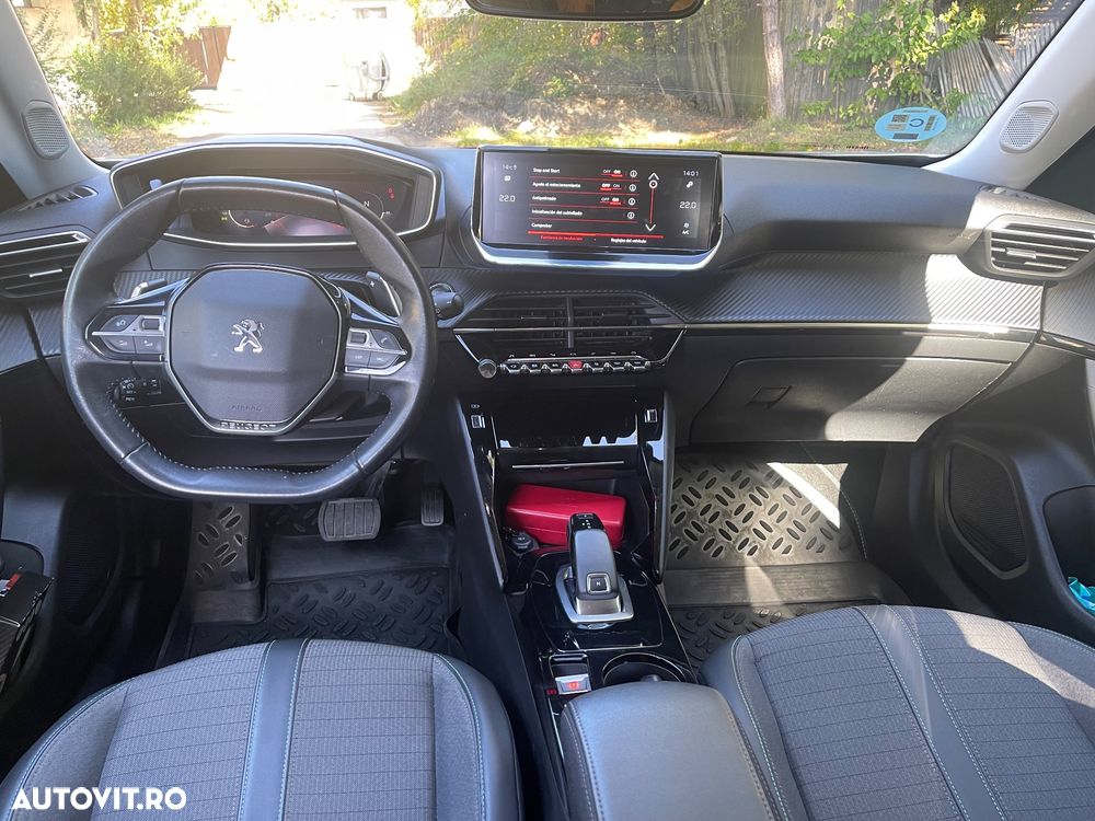 Peugeot 2008 1.5 BlueHDI 130 S&S EAT8 Allure - 14