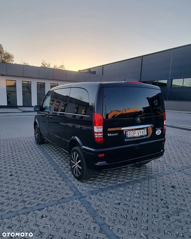 Mercedes-Benz Viano - 9
