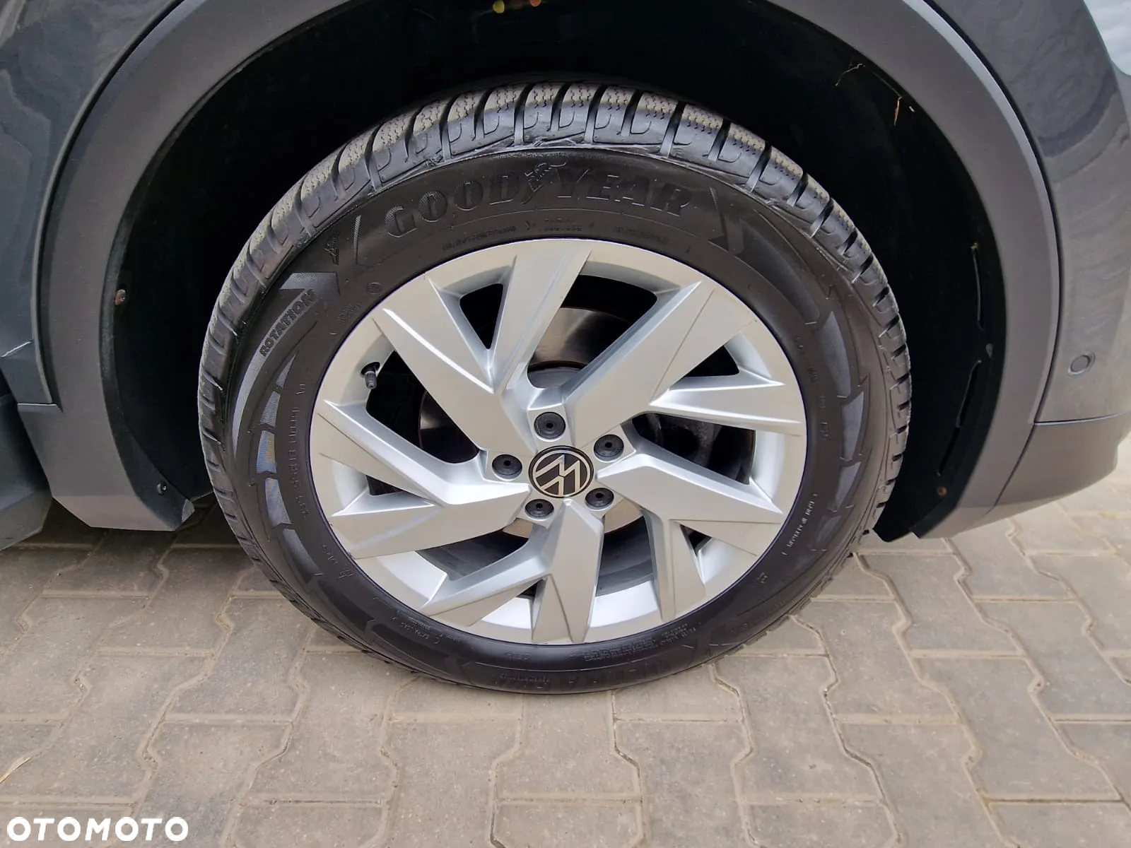 Volkswagen Tiguan 2.0 TDI SCR 4Mot Elegance DSG - 33