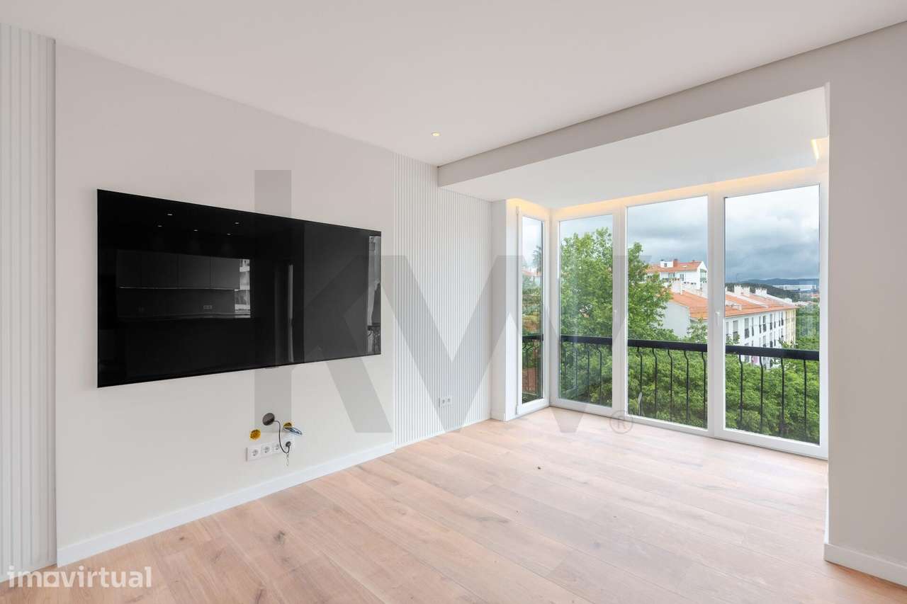 T3 Cascais totalmente remodelado, a estrear,  2 suites, cozinha equipa - Grande imagem: 4/34