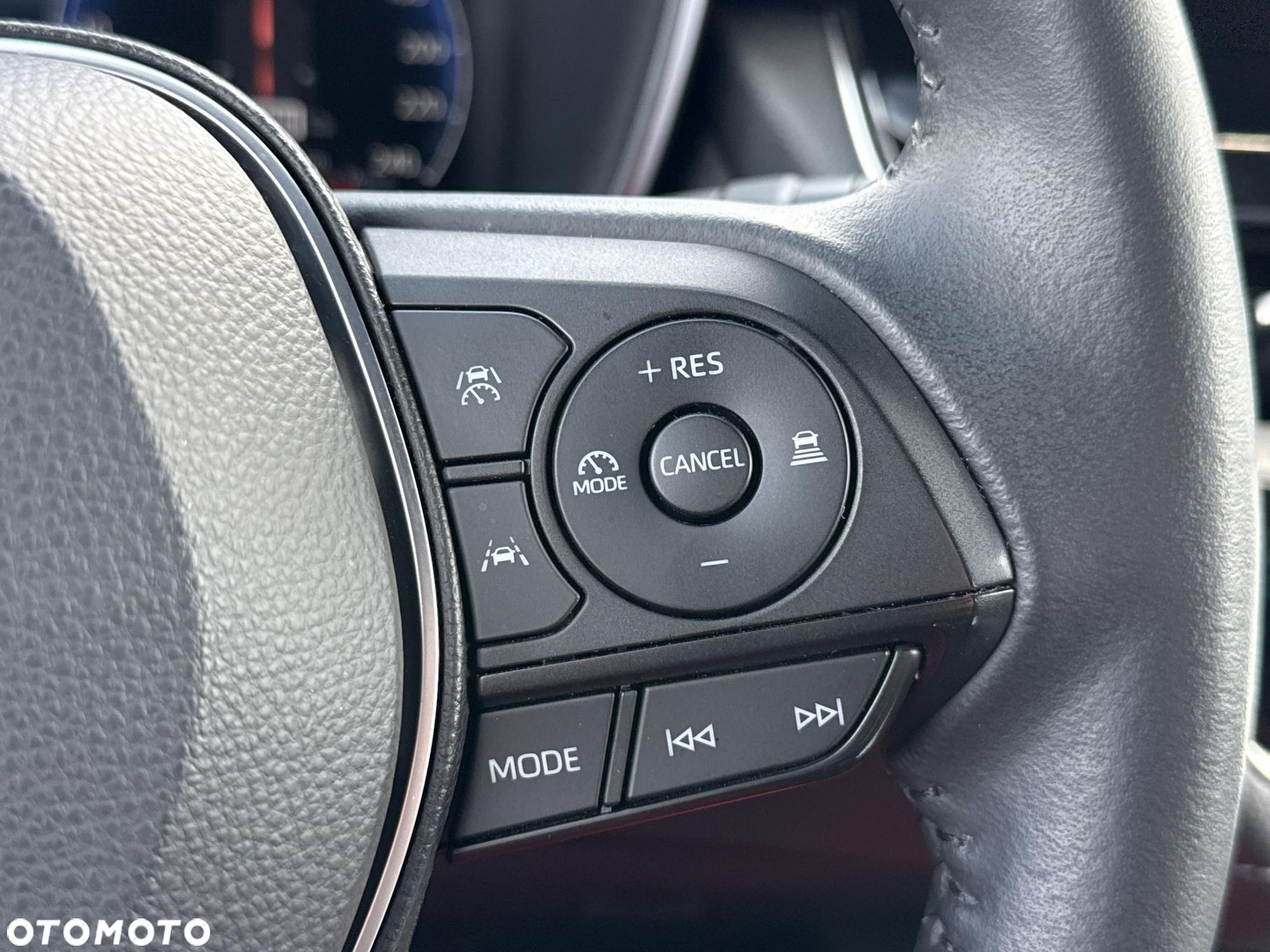 Toyota Corolla - 16