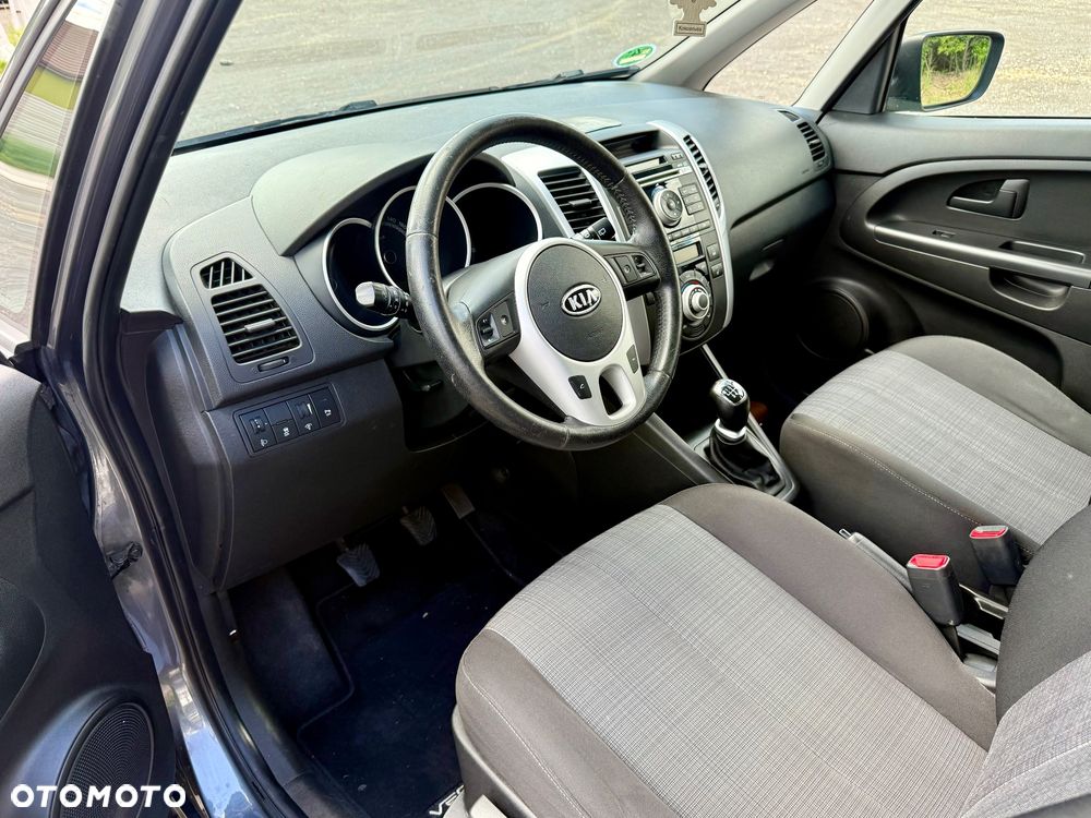 Kia Venga 1.4 CVVT Vision - 26