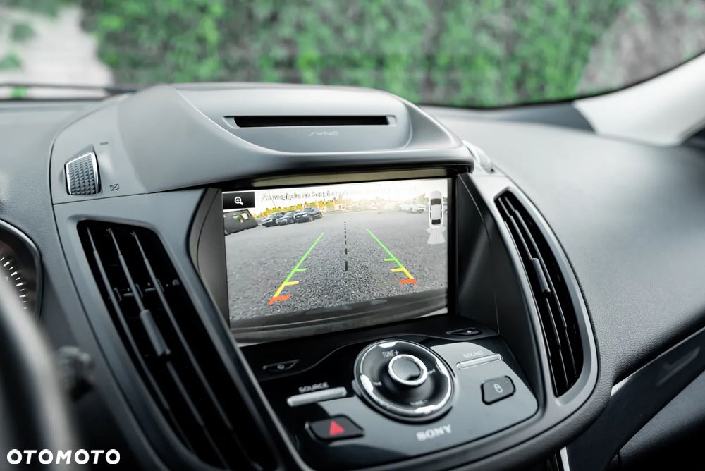 Ford Kuga 2.0 TDCi 4x4 Titanium - 37