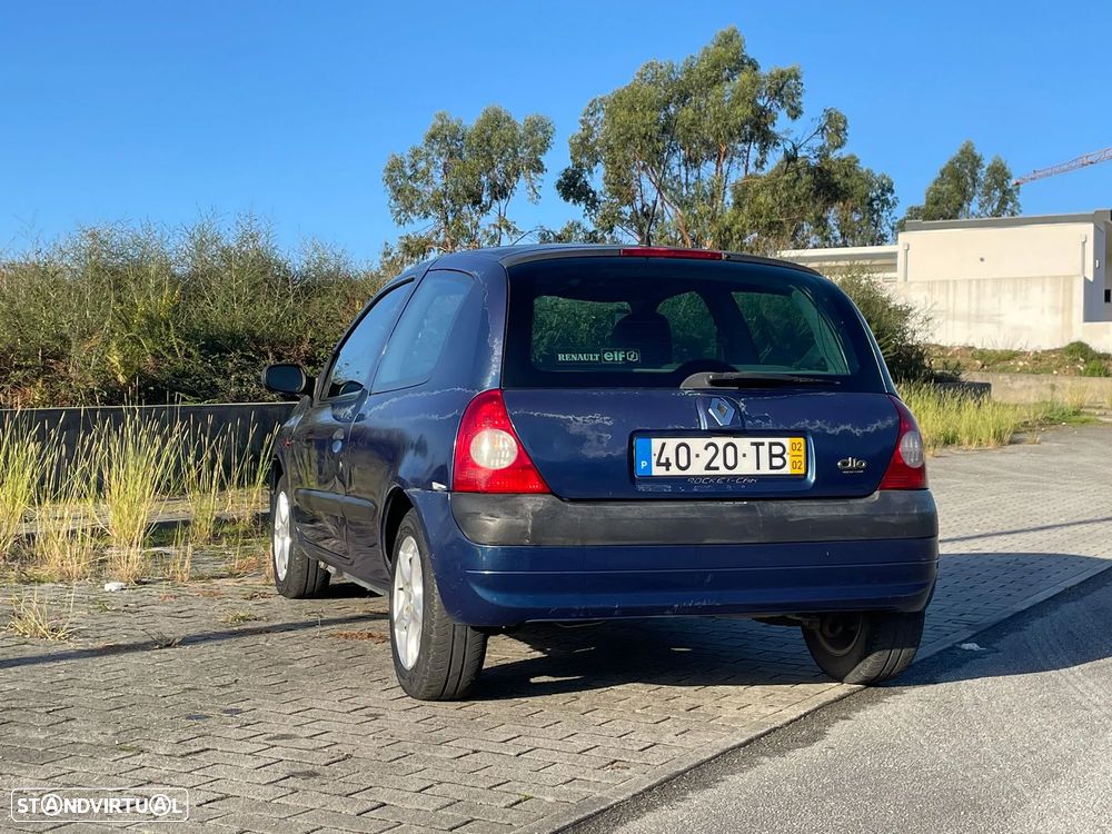Renault Clio 1.2 16V Privilège - 7