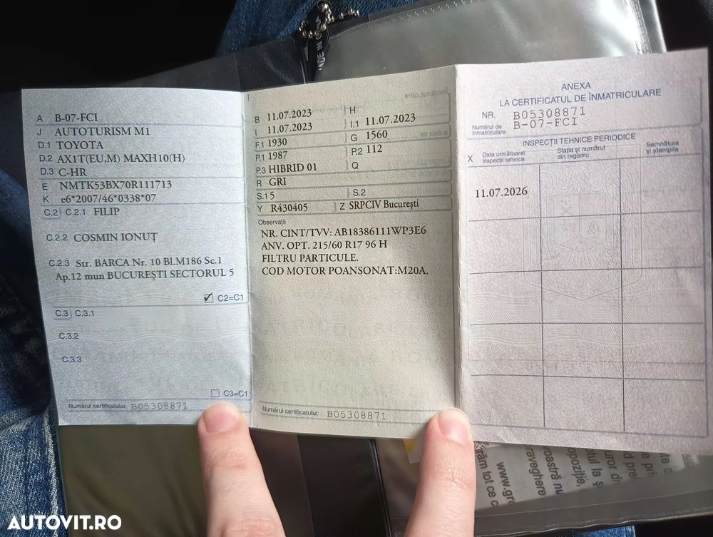 Toyota C-HR 2.0 HSD 184 CP 4x2 CVT Classy Bi-Tone - 20