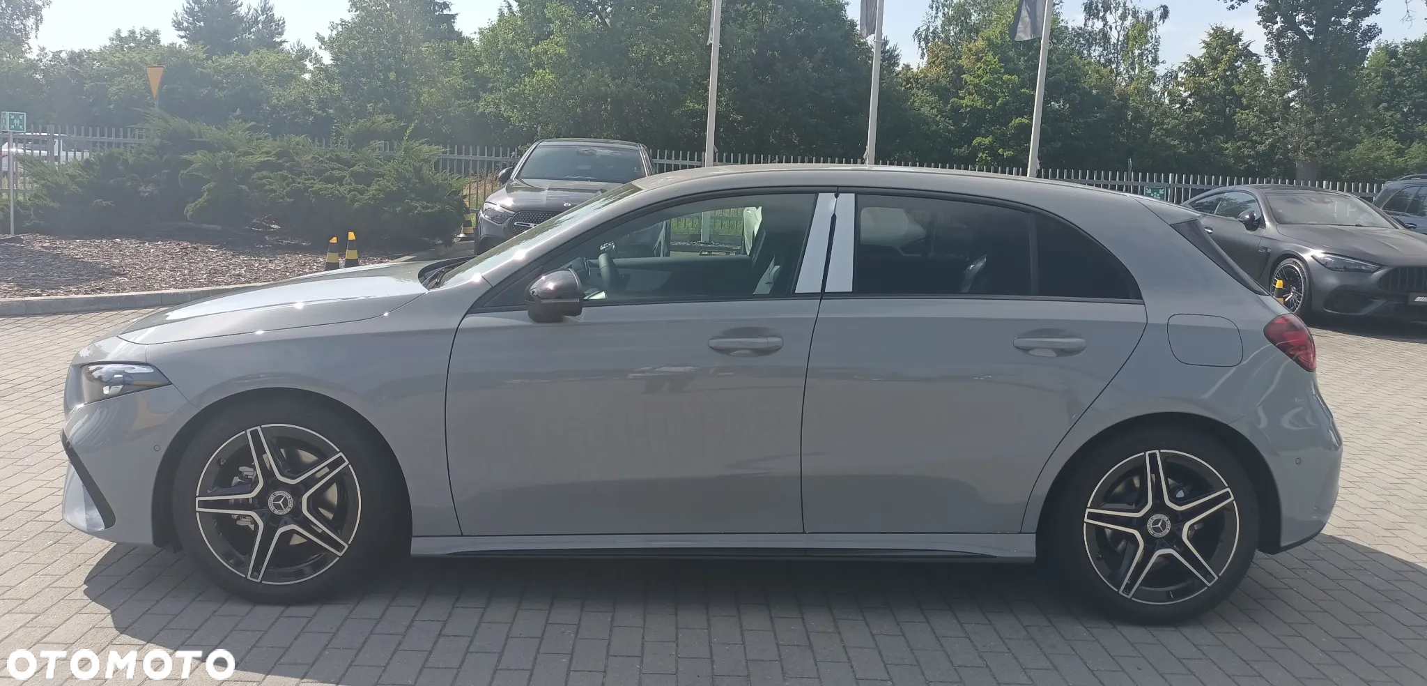 Mercedes-Benz Klasa A 200 AMG Line 7G-DCT - 4
