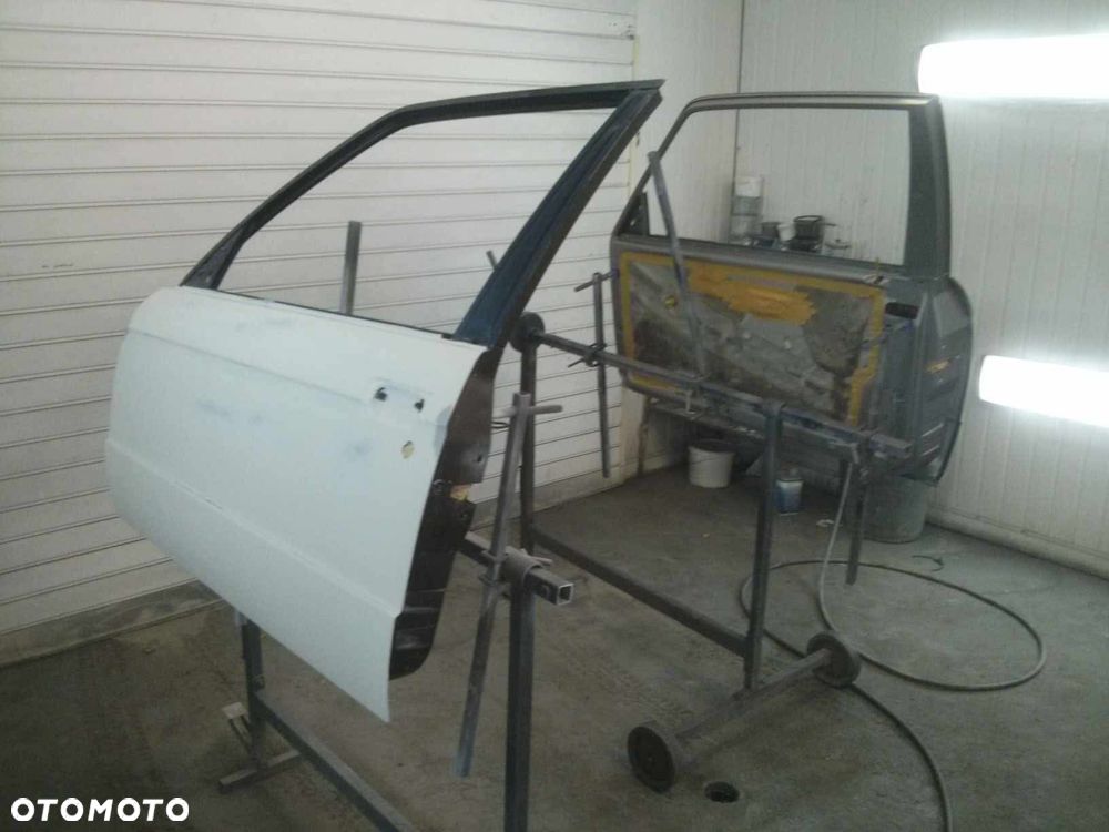 BMW Seria 3 325i - 20
