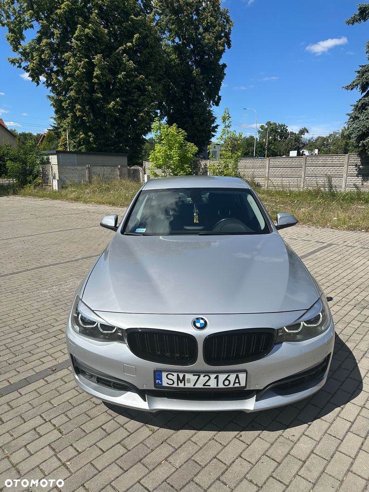 BMW Seria 3 320d xDrive - 7