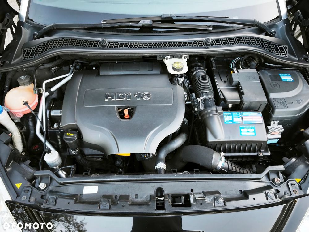 Peugeot RCZ 2.0 HDi - 25