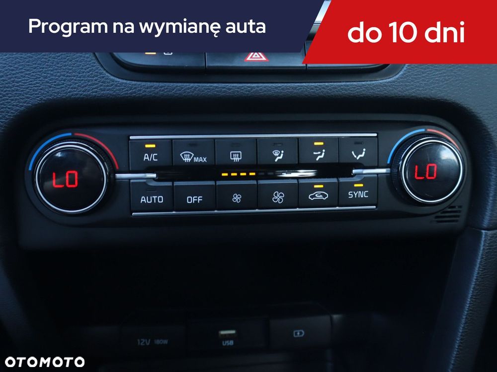 Kia Ceed - 14
