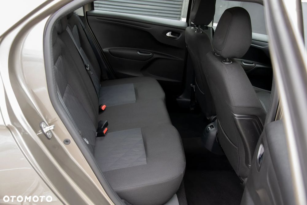 Citroën C-Elysée 1.6 VTi MoreLife - 16