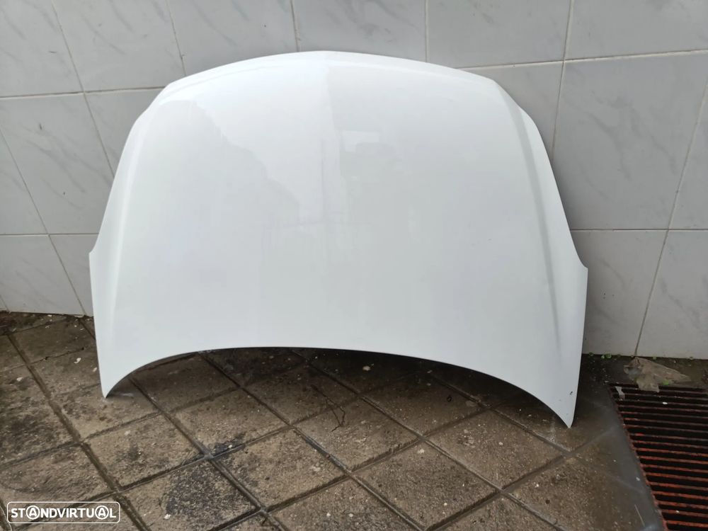 Capot Opel corsa D 2008 - 2