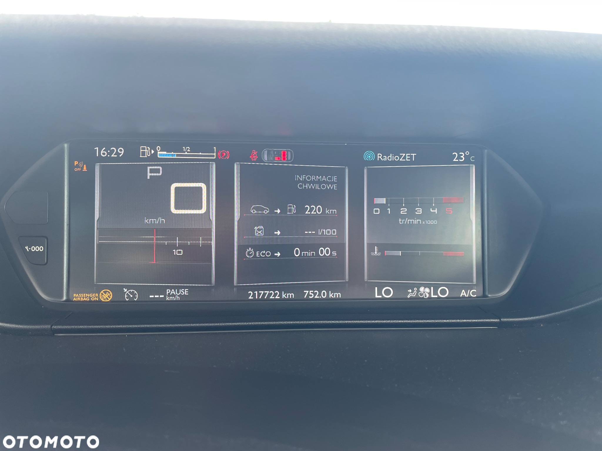 Citroën C4 Picasso BlueHDi 120 EAT6 FEEL - 27