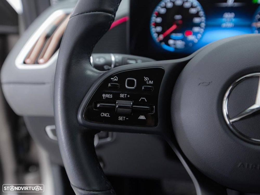 Mercedes-Benz EQC 400 4Matic - 25