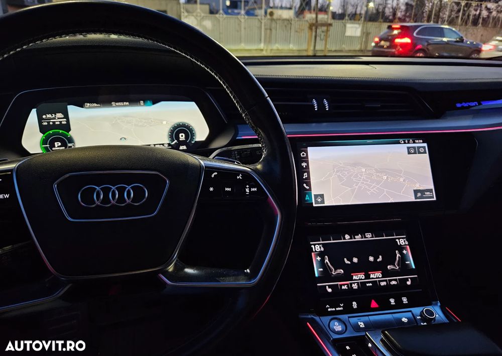 Audi e-tron quattro S - 10