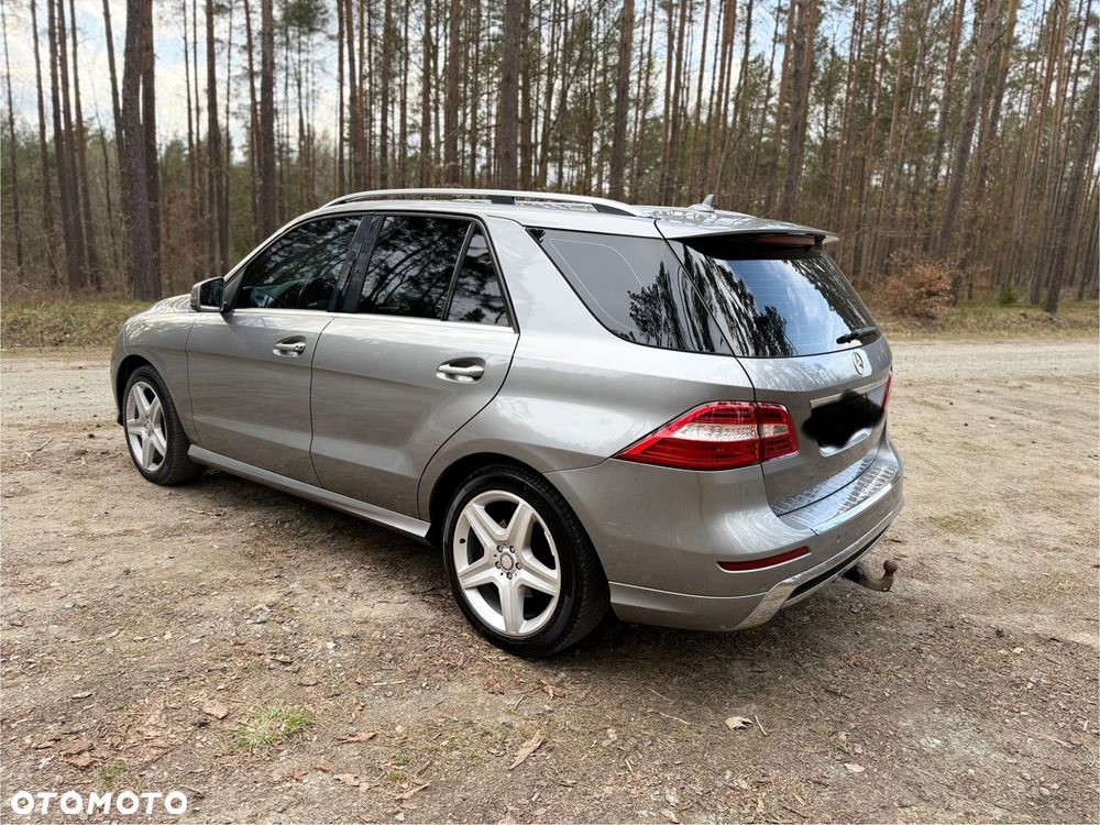 Mercedes-Benz ML 350 BlueTEC 4MATIC 7G-TRONIC - 16