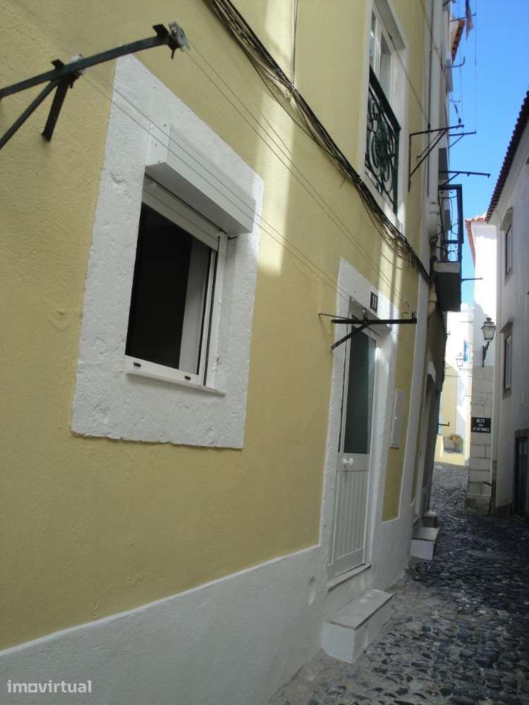 T1 Alfama para arrendar - Grande imagem: 2/12