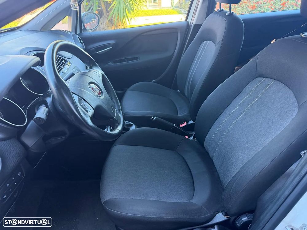 Fiat Punto Evo 1.4 Dynamic GPL - 11