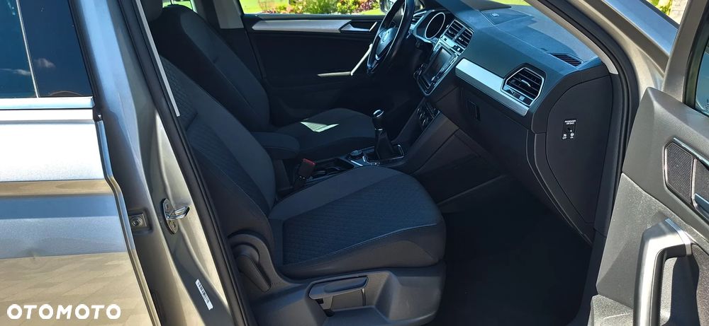Volkswagen Tiguan - 15