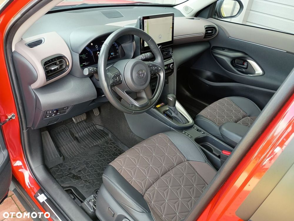 Toyota Yaris Cross Hybrid 1.5 Executive - 8