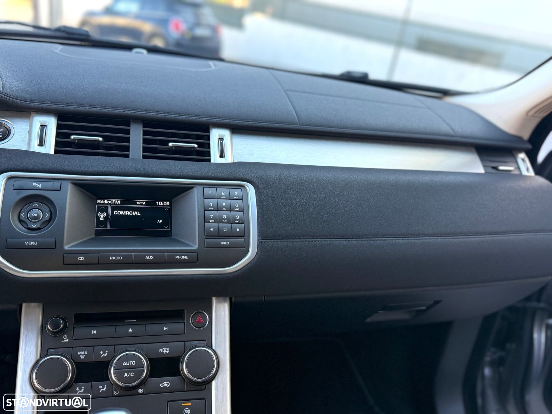 Land Rover Range Rover Evoque 2.2 TD4 Pure - 21