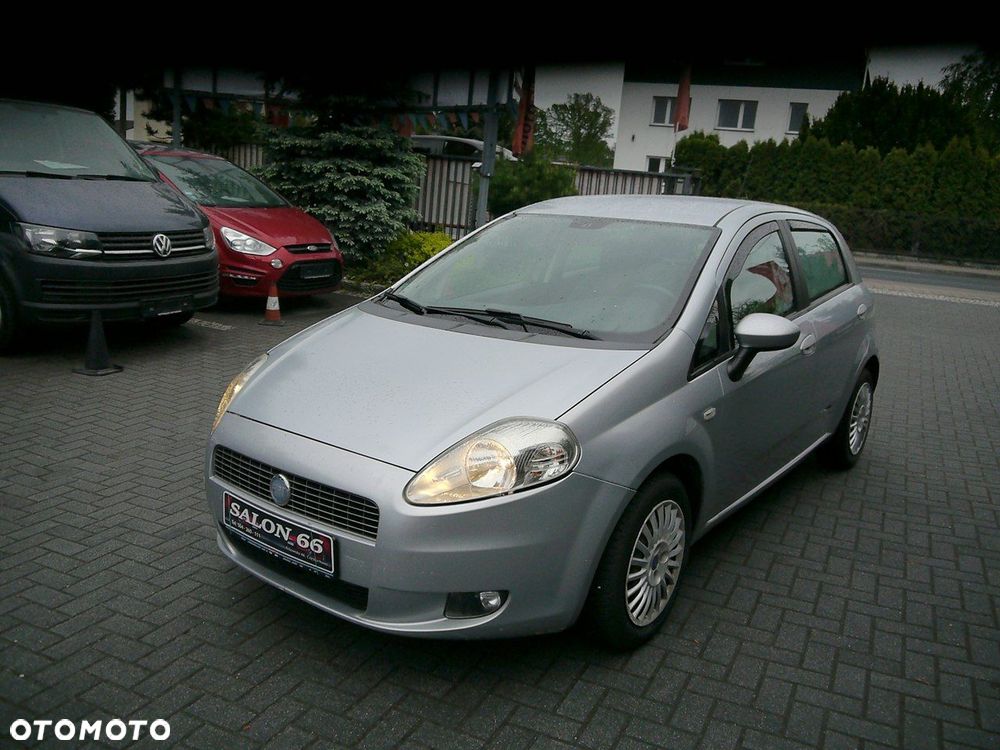 Fiat Grande Punto - 4