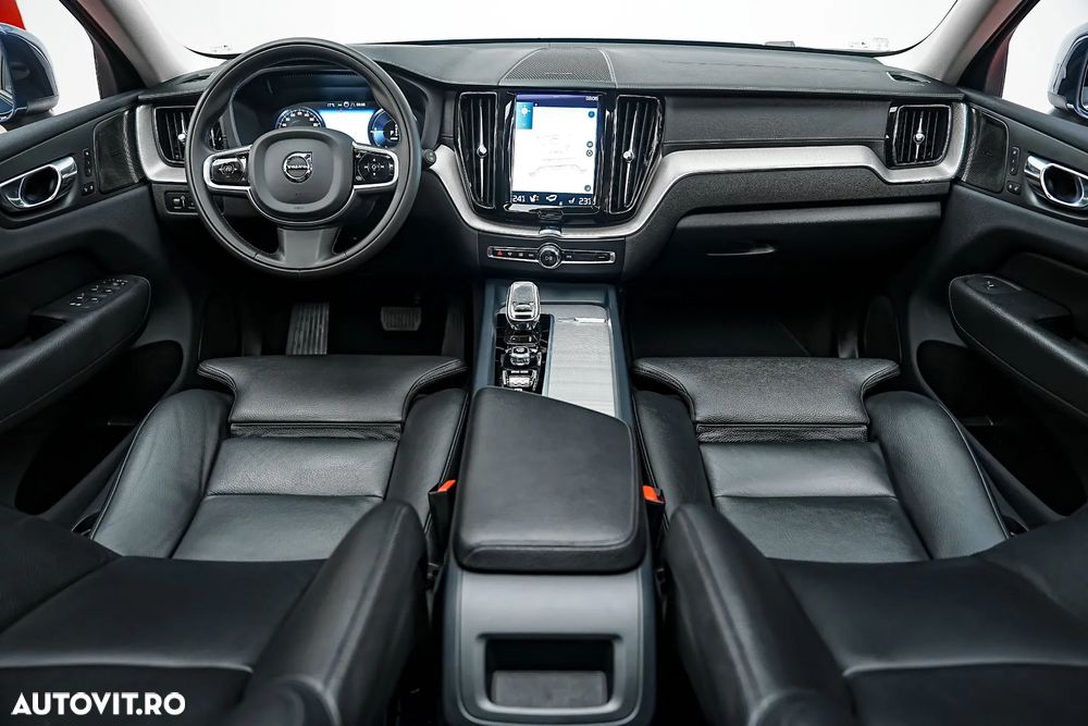 Volvo XC 60 Recharge T6 Twin Engine eAWD Inscription Expression - 12
