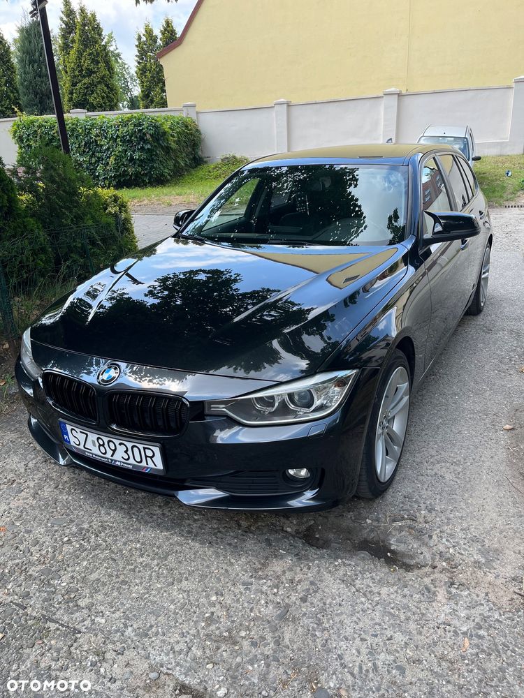 BMW Seria 3 318d - 1