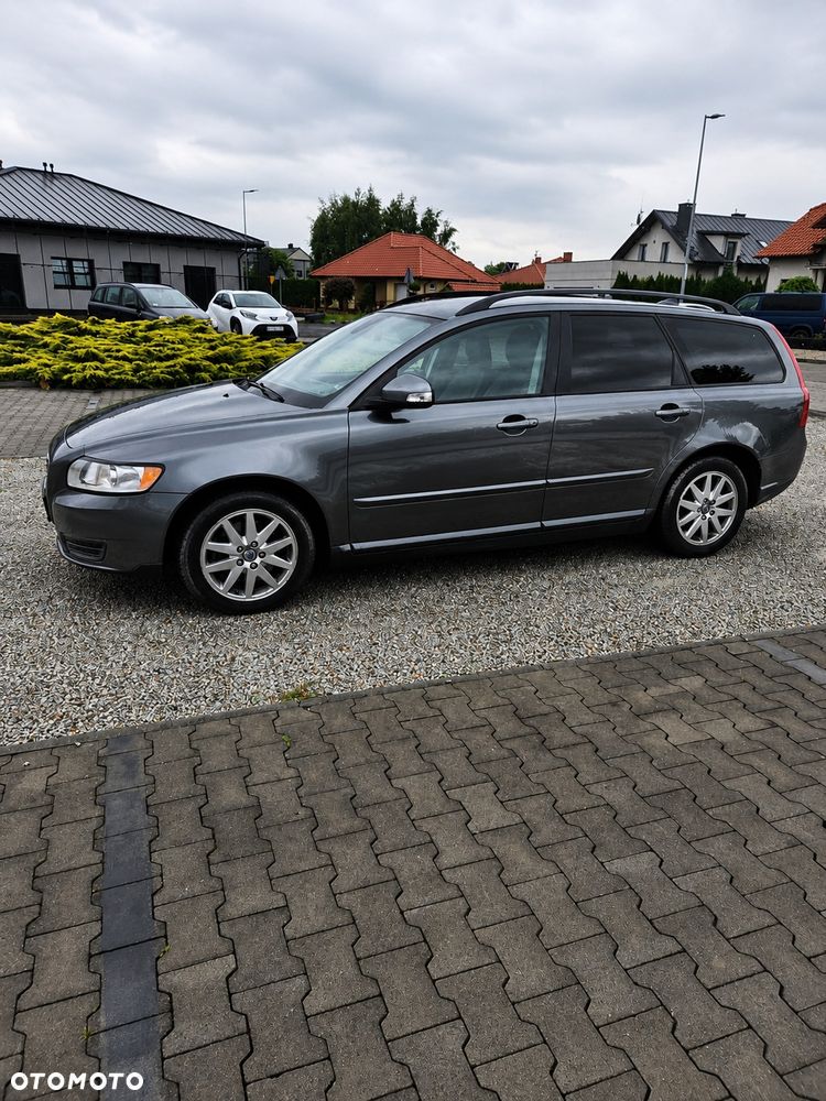 Volvo V50 - 2