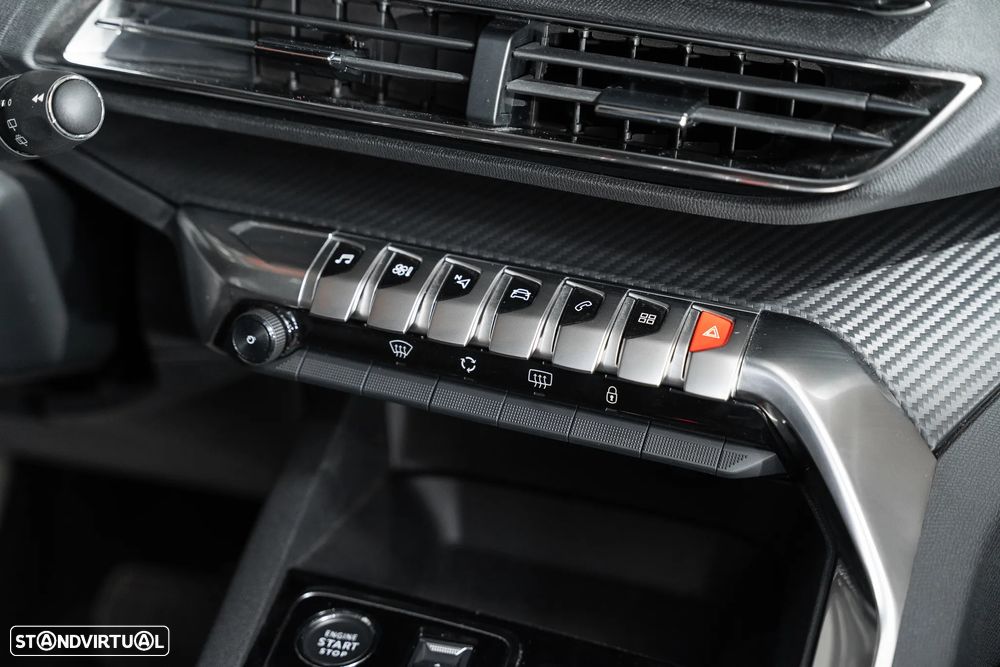 Peugeot 5008 1.5 BlueHDi Allure EAT8 - 13