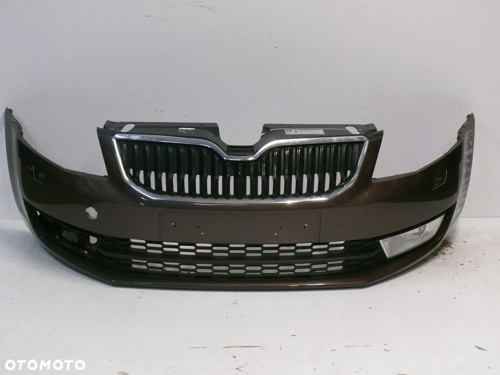 ZDERZAK PRZEDNI SKODA OCTAVIA III 5E0 2012-2016 XENON GRILL HALOGEN - 1