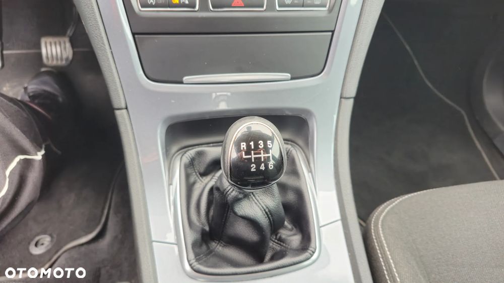 Ford Mondeo 1.6 TDCi ECOnetic Start-Stopp Trend - 24