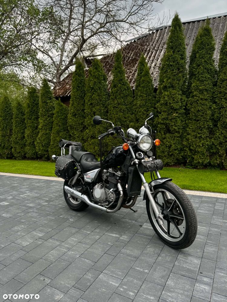 Kawasaki LTD - 4