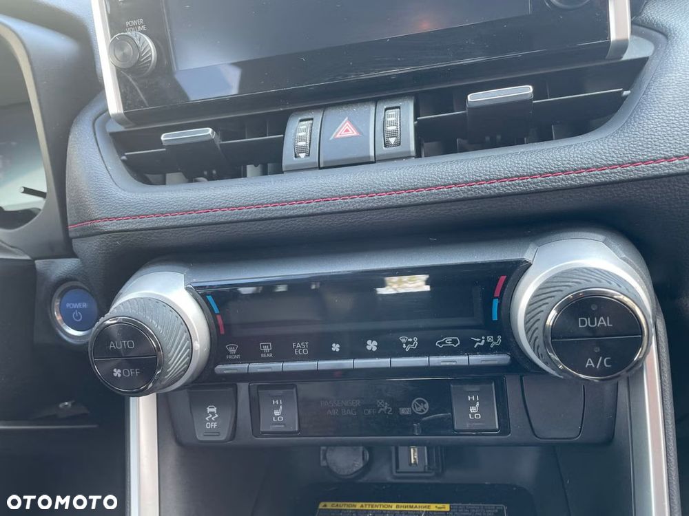 Toyota RAV4 Comfort - 13