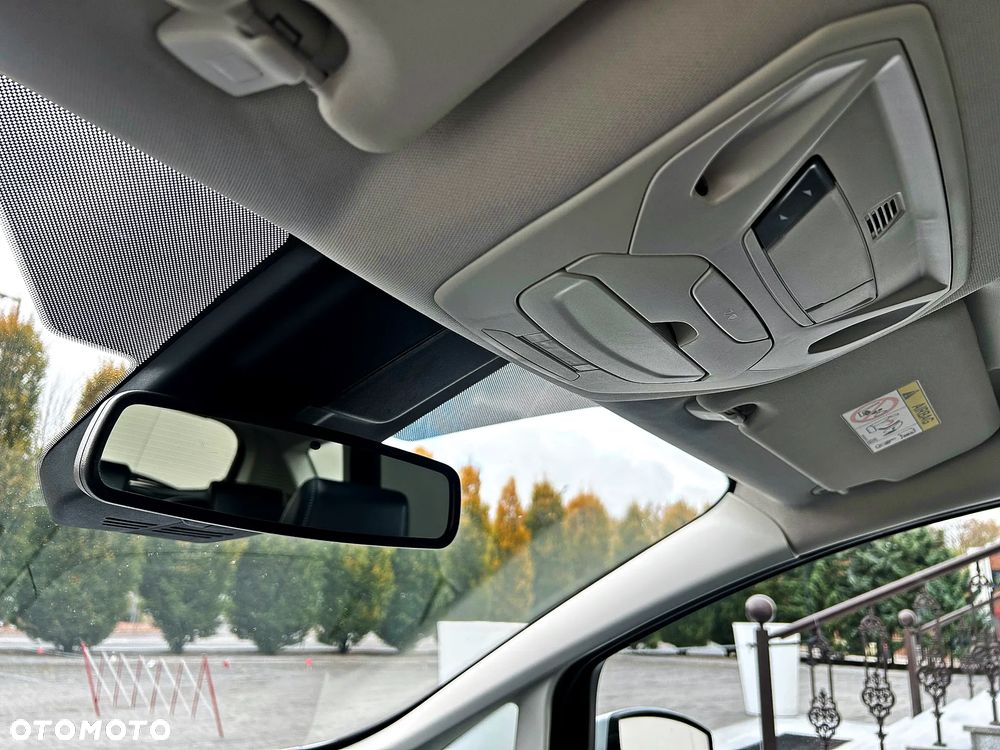 Ford C-MAX 2.0 TDCi Titanium - 31