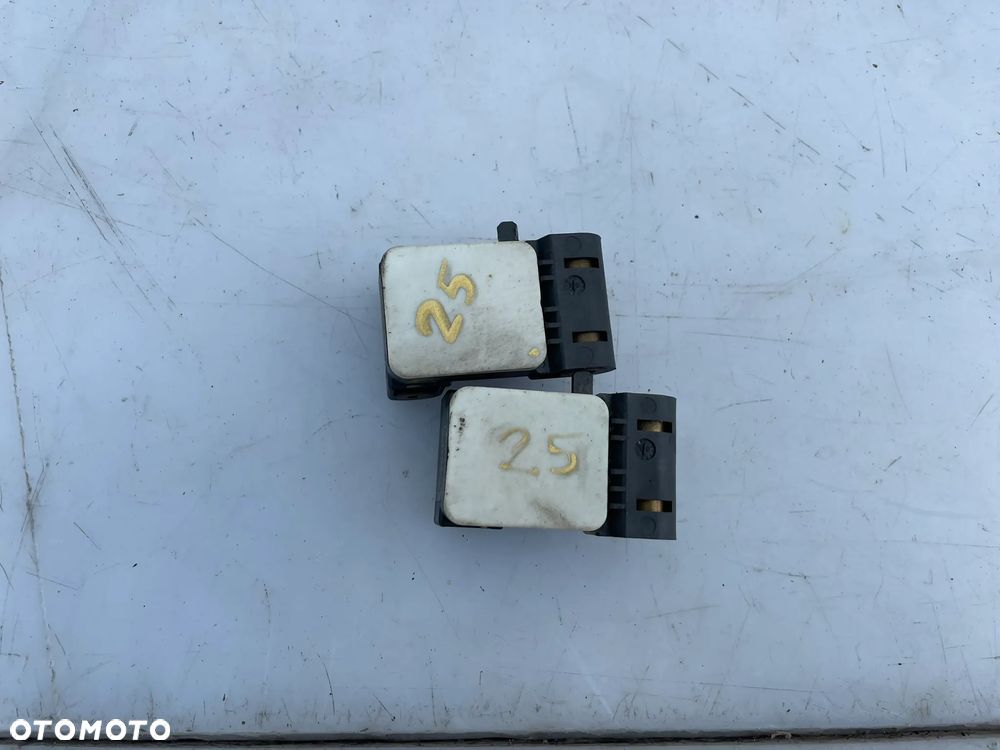 CZUJNIK UDERZENIA BMW E90 SEDAN 0285003900 - 1