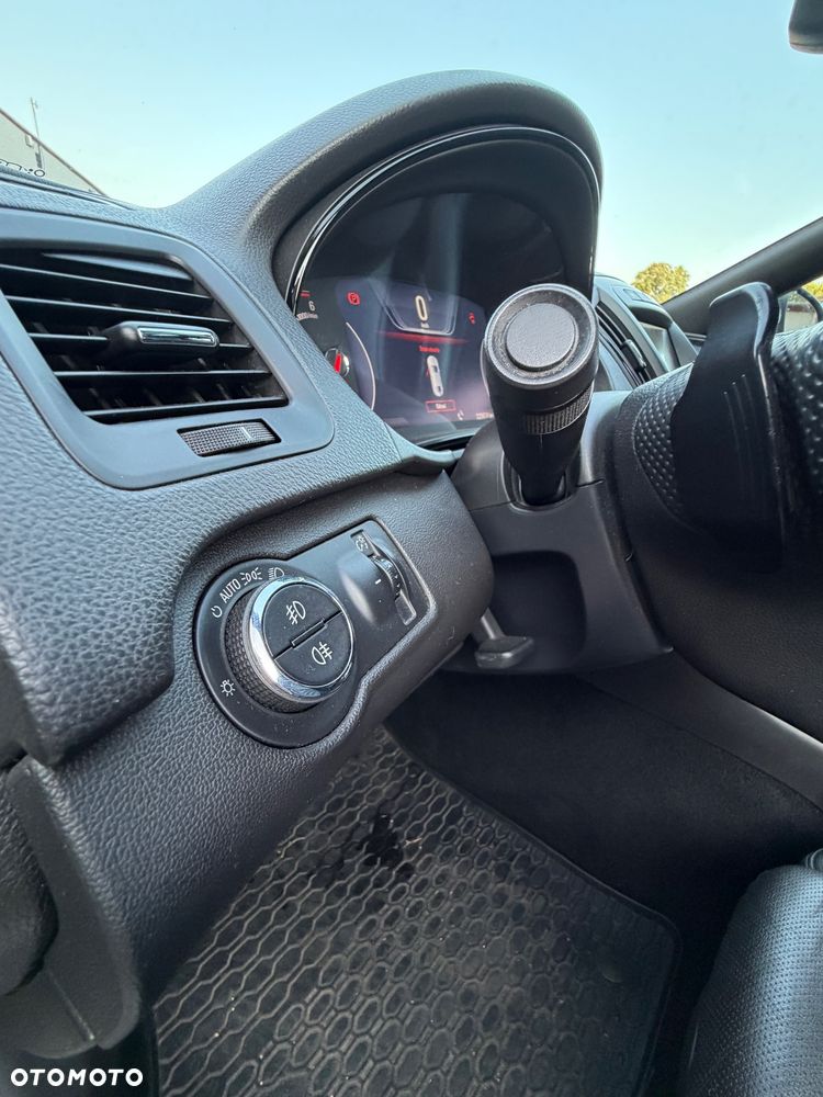 Opel Insignia 2.0 CDTI Cosmo - 29