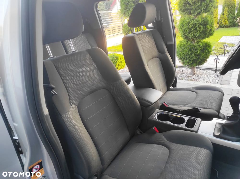 Nissan Navara 2.5 D LE - 29