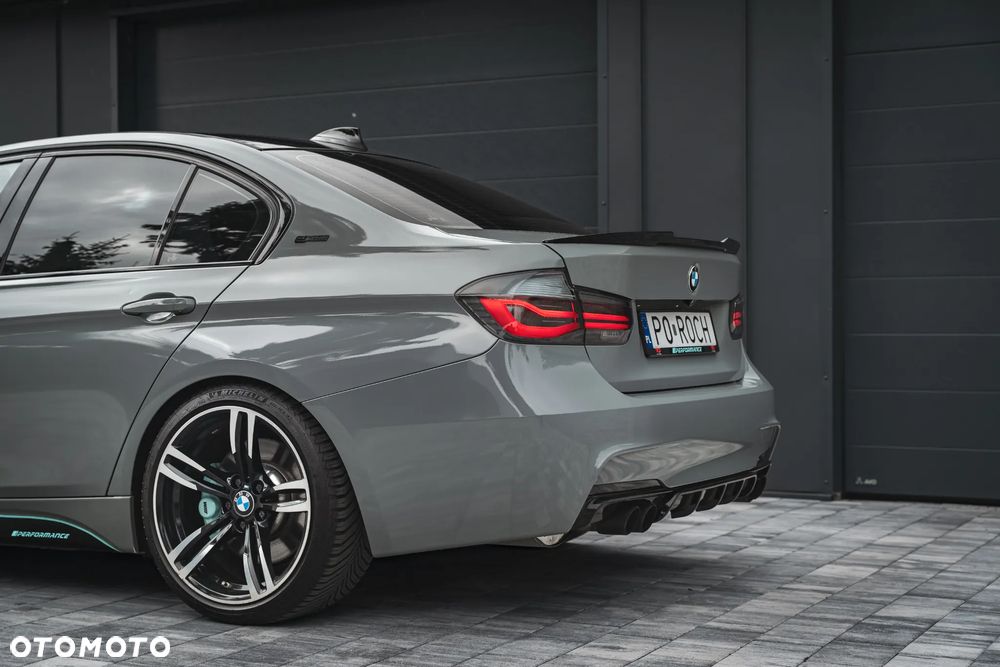 BMW Seria 3 - 18