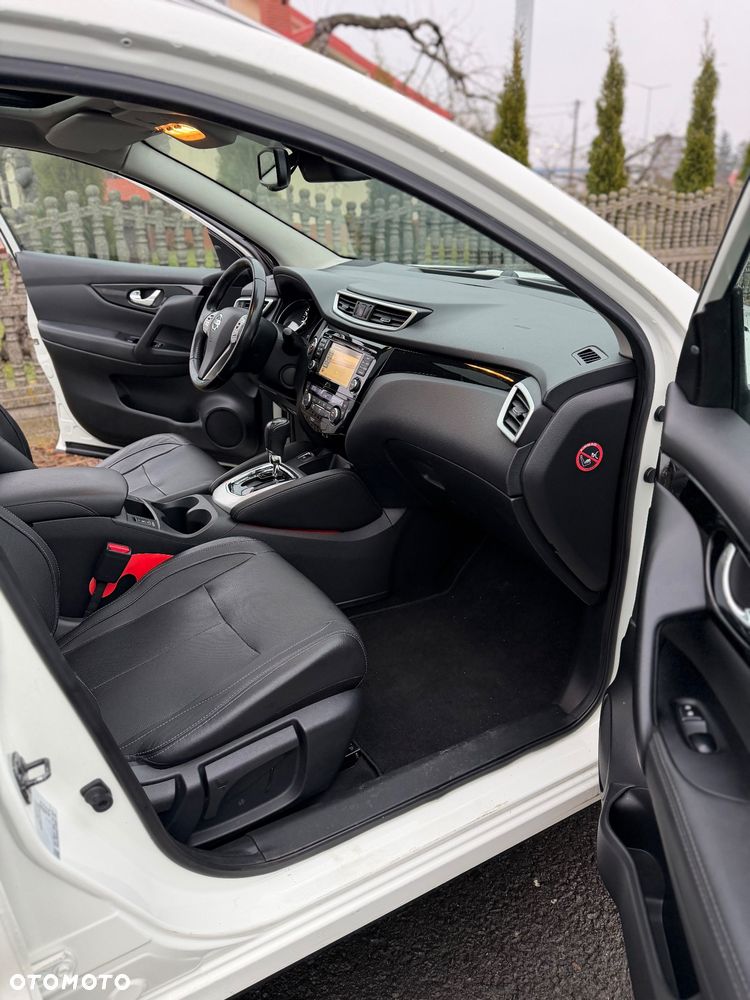 Nissan Qashqai 1.6 Acenta CVT - 23