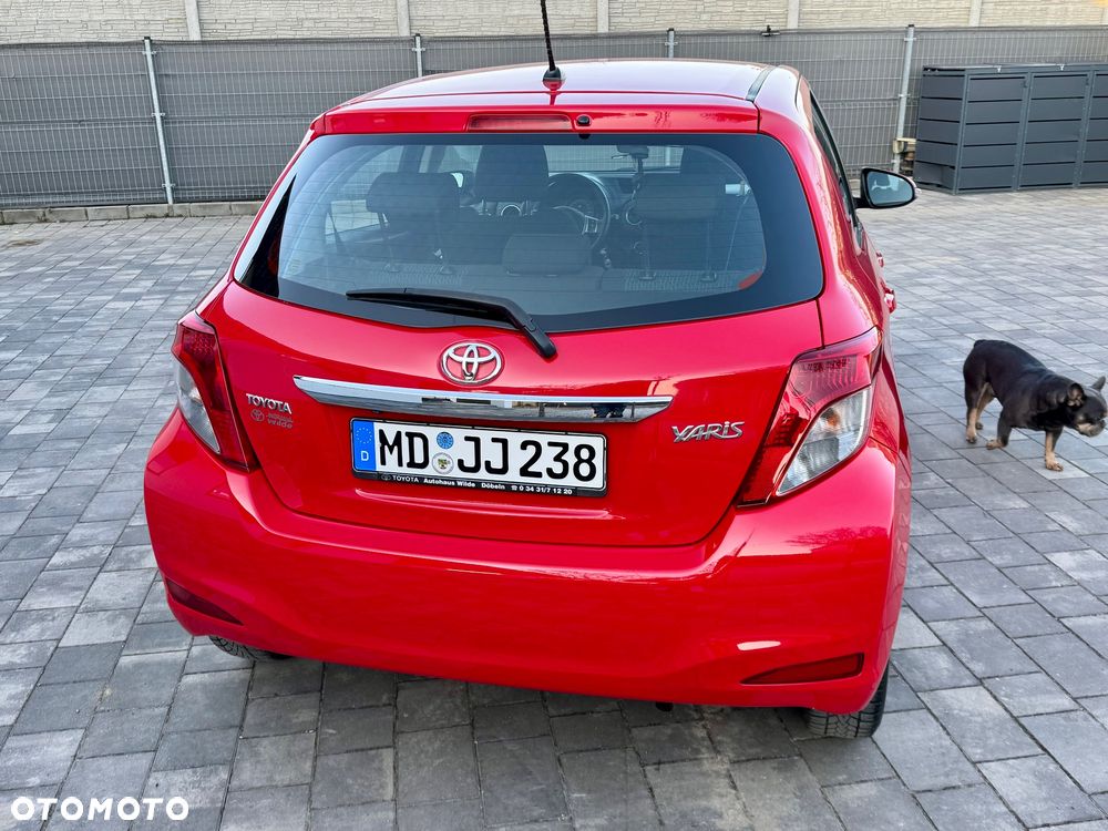Toyota Yaris - 17