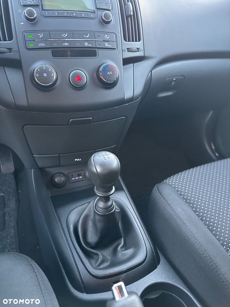 Hyundai i30 1.4 Edition Plus - 30