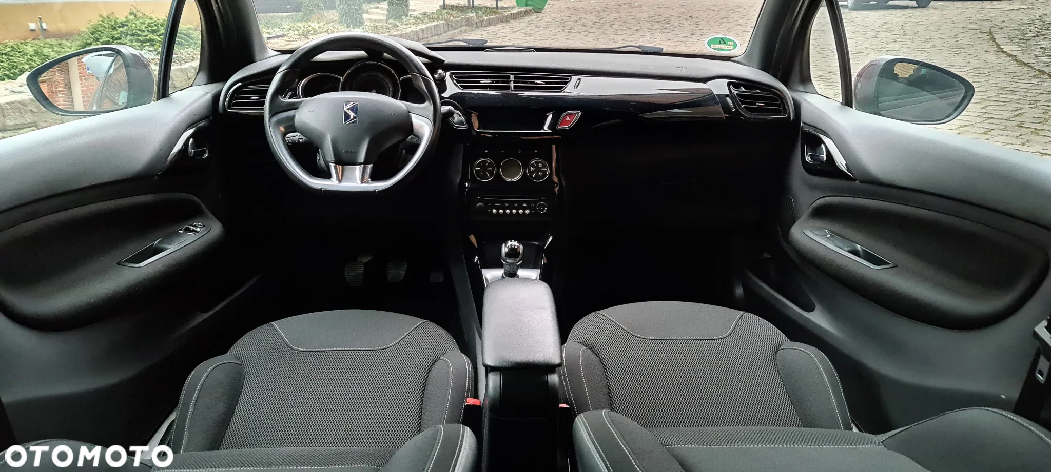 Citroën DS3 VTi 120 SoChic - 15