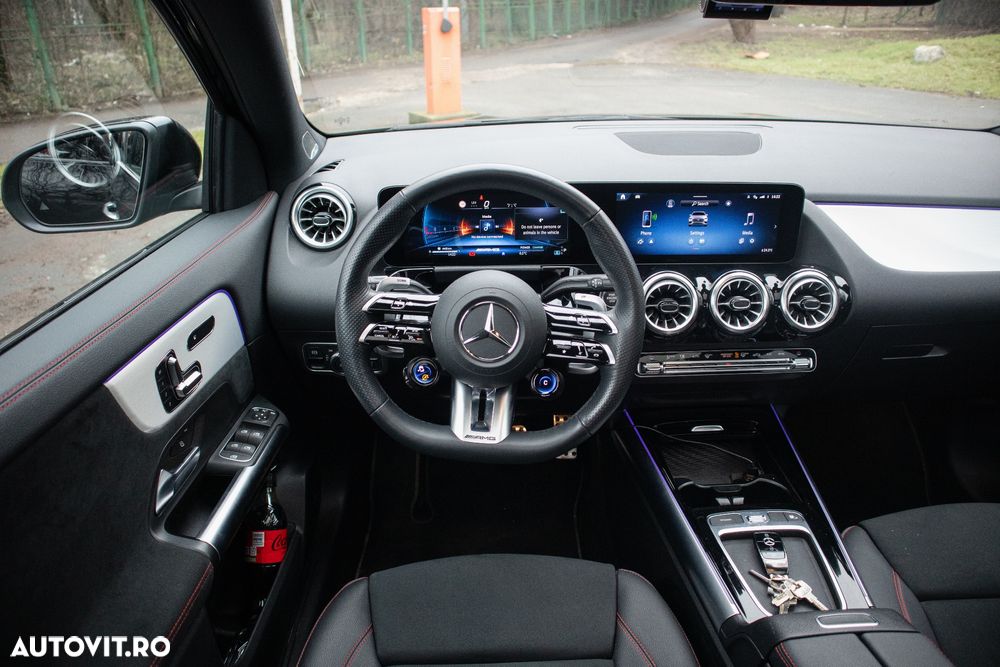 Mercedes-Benz GLA AMG 35 4MATIC AMG Speedshift DCT 8G - 13