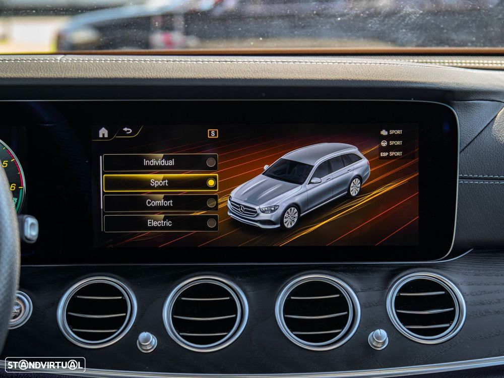 Mercedes-Benz E 300 de 9G-TRONIC AMG Line - 37