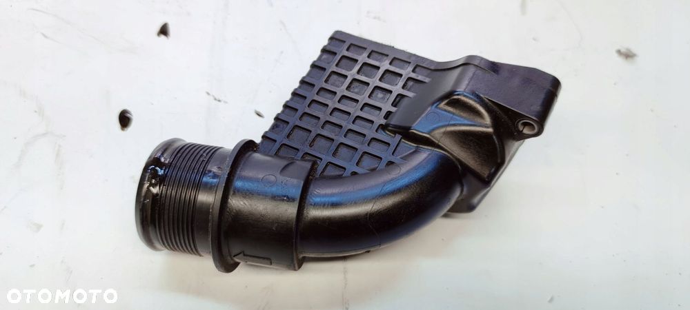 RURA TURBO INTERCOOLERA AUDI A4 B9 A5 2.0 TDI 04L131111N - 5